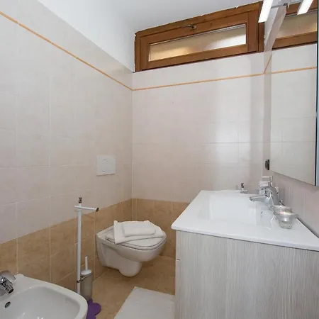 Διαμέρισμα Germasino Sleeps 6 Pool Morbio