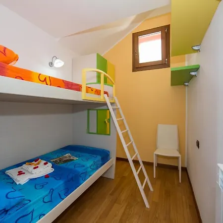 Germasino Sleeps 6 Pool *